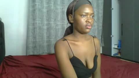 exotic_cutiee online show from 06-09-26, 06:41