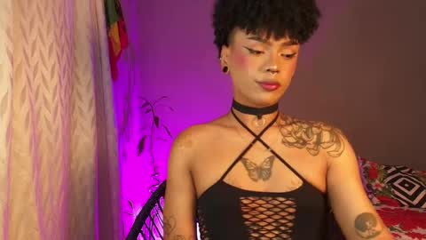 Soy Carla online show from 04-12-26, 04:50