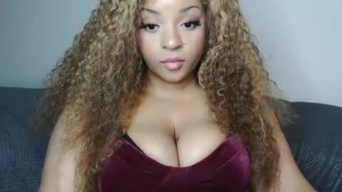 Paris online show from 03-20-26, 04:39