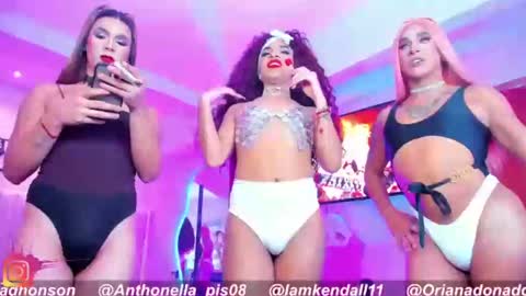 Snapshot of exoticgirlsxxx chatting on 01-16-25, 11:15 exoticgirlsxxx online show from 01-16-25, 11:15