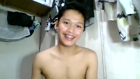 Snapshot of exotichugecock chatting on 12-23-24, 12:14 Jan online show from 12-23-24, 12:14