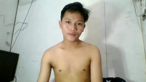 Snapshot of exotichugecock chatting on 01-06-25, 07:35 Jan online show from 01-06-25, 07:35