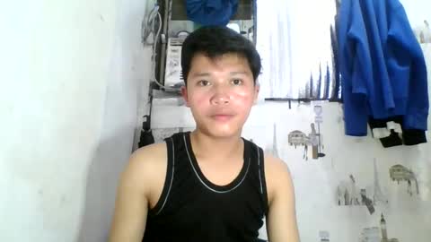 Snapshot of exotichugecock chatting on 01-22-25, 01:42 Jan online show from 01-22-25, 01:42