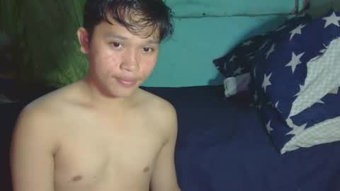 Snapshot of exotichugecock chatting on 09-19-25, 10:27 Jan online show from 09-19-25, 10:27