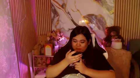 Snapshot of exoticpinayx chatting on 09-22-25, 10:28 SHANTAL MARIE online show from 09-22-25, 10:28