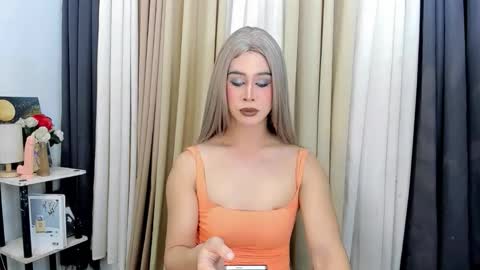 expensive_elise online show from 02-13-26, 12:01