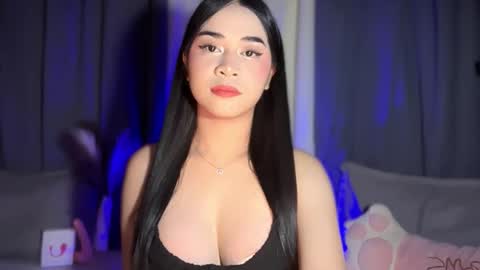 chloee online show from 10-16-25, 10:27