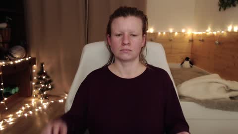 Snapshot of exponentex5 chatting on 12-19-24, 12:24 Crystal online show from 12-19-24, 12:24