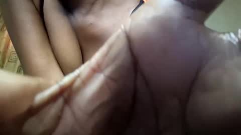 Snapshot of extra_pound chatting on 04-26-26, 06:44 Nina online show from 04-26-26, 06:44