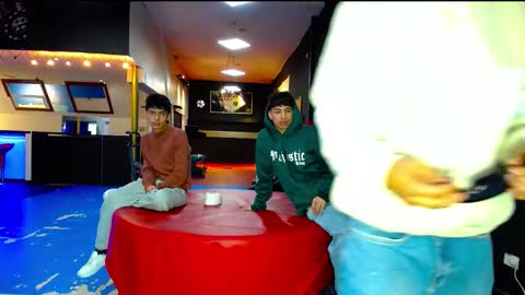 extrangers online show from 10-26-25, 01:06