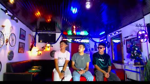 extrangers online show from 12-17-25, 01:06