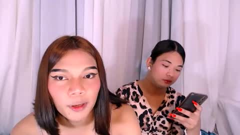 Snapshot of extremelian chatting on 02-04-26, 12:49 I DO EVERTHING U WANT BECAUSE IM EXTREME LIAN online show from 02-04-26, 12:49