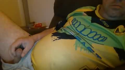 Snapshot of exxxup chatting on 10-07-25, 08:17 exxxup online show from 10-07-25, 08:17