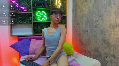 Snapshot of eyden_connor chatting on 04-09-26, 06:46 Eyden online show from 04-09-26, 06:46