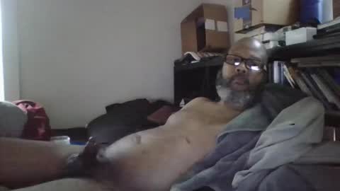 eyequee0007 online show from 01-14-26, 08:25