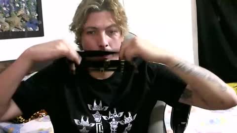 eyesgreenman online show from 09-30-25, 05:40