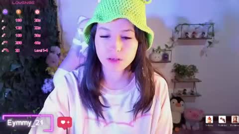 eymmy_24 online show from 06-16-26, 01:41
