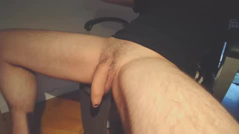 Snapshot of ezcoda chatting on 11-20-25, 02:50 EZCODA online show from 11-20-25, 02:50