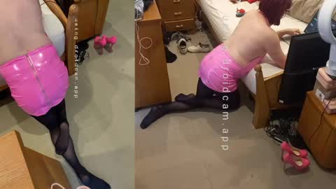 Snapshot of ezondi1 chatting on 04-19-26, 12:54 EZONDI online show from 04-19-26, 12:54