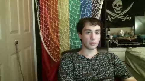 Ezra Naamah online show from 09-15-25, 12:32