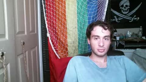 Ezra Naamah online show from 09-23-25, 08:12