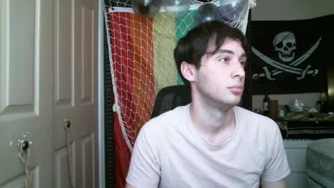 Ezra Naamah online show from 04-14-26, 04:57