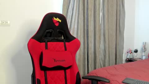 Ezzio Scolaro online show from 03-27-26, 10:31