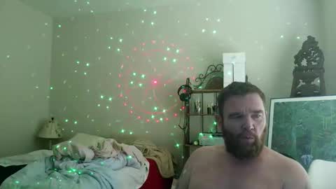 Snapshot of f33l_good chatting on 03-27-26, 05:12 F33l Good online show from 03-27-26, 05:12