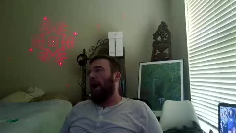 Snapshot of f33l_good chatting on 03-28-26, 01:43 F33l Good online show from 03-28-26, 01:43