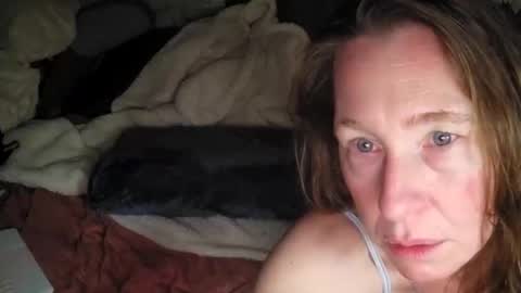 FabOmobono online show from 12-30-24, 08:43