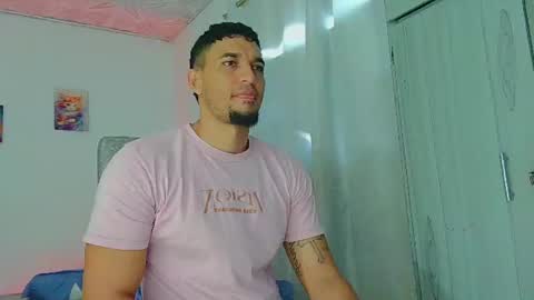 Snapshot of fabi_calde chatting on 06-25-26, 02:21 fabi online show from 06-25-26, 02:21