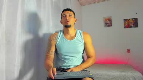 Snapshot of fabi_calde chatting on 07-05-26, 01:29 fabi online show from 07-05-26, 01:29