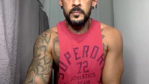 Snapshot of fabianelgalan chatting on 02-05-25, 03:55 Fabianelgalan online show from 02-05-25, 03:55