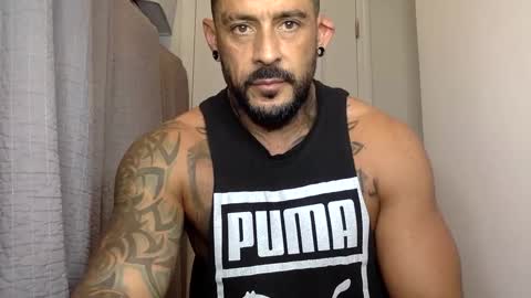 Snapshot of fabianelgalan chatting on 02-12-25, 03:40 Fabianelgalan online show from 02-12-25, 03:40