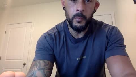 Snapshot of fabianelgalan chatting on 03-08-25, 04:56 Fabianelgalan online show from 03-08-25, 04:56