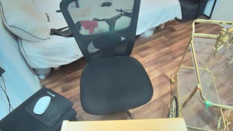 fabiano_hernandes30 online show from 05-11-26, 04:04