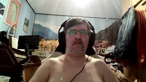 Snapshot of fabius2673 chatting on 06-14-26, 12:18 Fabius online show from 06-14-26, 12:18