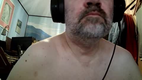 Snapshot of fabius2673 chatting on 07-10-26, 08:40 Fabius online show from 07-10-26, 08:40