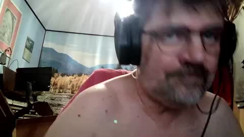 Snapshot of fabius2673 chatting on 07-20-26, 06:21 Fabius online show from 07-20-26, 06:21