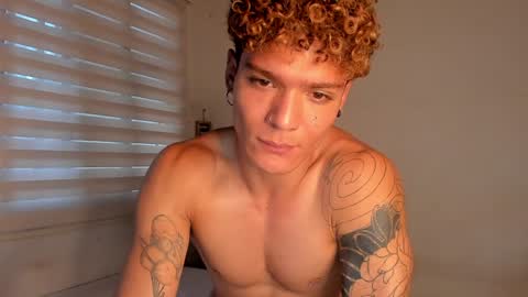 Snapshot of fabrizio_amery chatting on 12-01-24, 10:43 - A N D E R online show from 12-01-24, 10:43