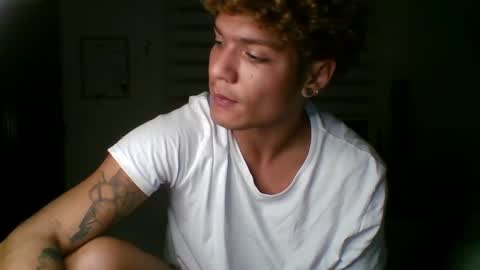 Snapshot of fabrizio_amery chatting on 12-28-24, 11:37 - A N D E R online show from 12-28-24, 11:37