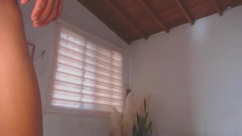 Snapshot of fabrizio_amery chatting on 01-11-25, 08:32 - A N D E R online show from 01-11-25, 08:32