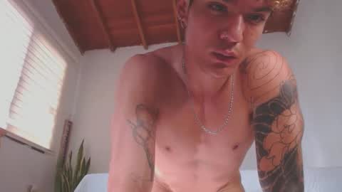Snapshot of fabrizio_amery chatting on 03-05-25, 09:48 - A N D E R online show from 03-05-25, 09:48