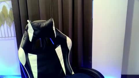 Snapshot of fabulous_cristy24 chatting on 05-04-26, 09:27 fabulous_cristy24 online show from 05-04-26, 09:27