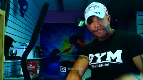 Snapshot of fabxxxl chatting on 07-15-26, 07:35 fabxxxl online show from 07-15-26, 07:35