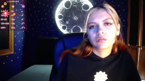 Snapshot of fabzy_fab chatting on 02-26-26, 11:53 fabzy online show from 02-26-26, 11:53