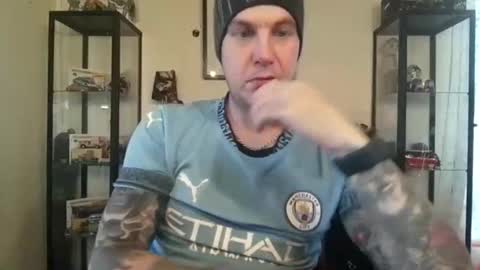 Dennis online show from 11-10-25, 10:25