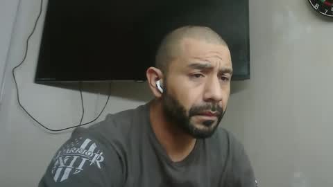 Snapshot of faded805 chatting on 01-17-25, 12:52 Mark online show from 01-17-25, 12:52