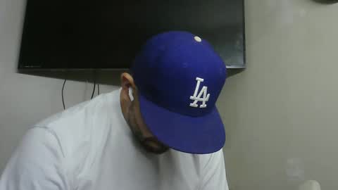 Snapshot of faded805 chatting on 02-23-25, 11:22 Mark online show from 02-23-25, 11:22