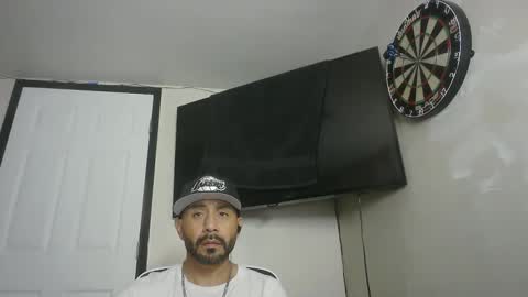 Snapshot of faded805 chatting on 10-27-25, 06:50 Mark online show from 10-27-25, 06:50